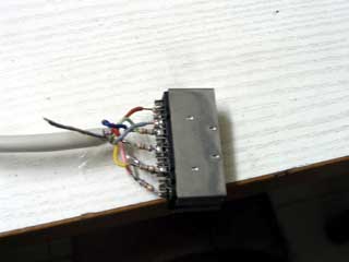 Figura 5. Soldando el conector SCART
